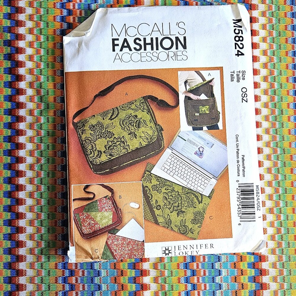 UNCUT Sewing Pattern McCall's 5824 Laptop Bags